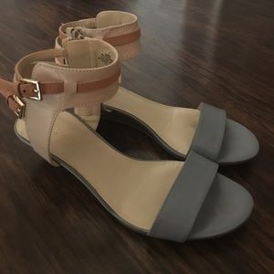 Nine West leather sandals/small wedge size 6.5