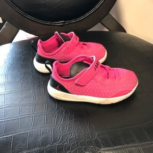 Toddler shoes