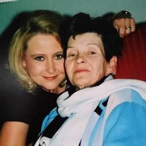 Meet your Posher, Debra