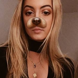 Meet your Posher, Catherine