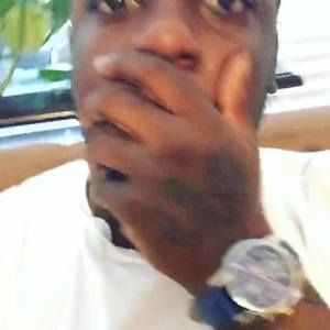 Meet your Posher, Dion