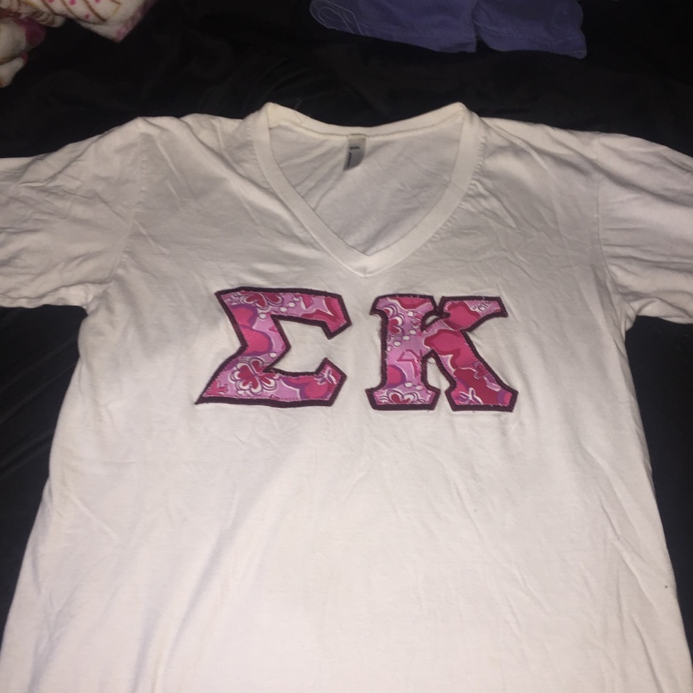 Lilly Pulitzer lettered Sigma Kappa tshirt