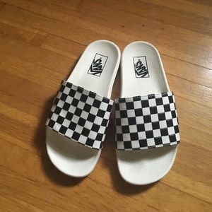 VANS checkered pool slides