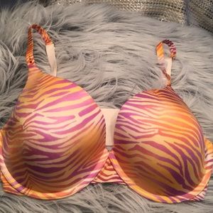 Victoria Secrets Bra