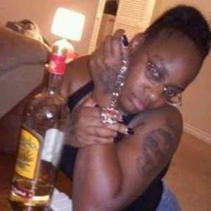 Meet your Posher, Ebony