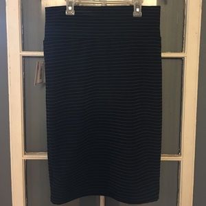 LuLaRoe black striped Cassie skirt