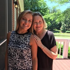 Meet your Posher, Lou