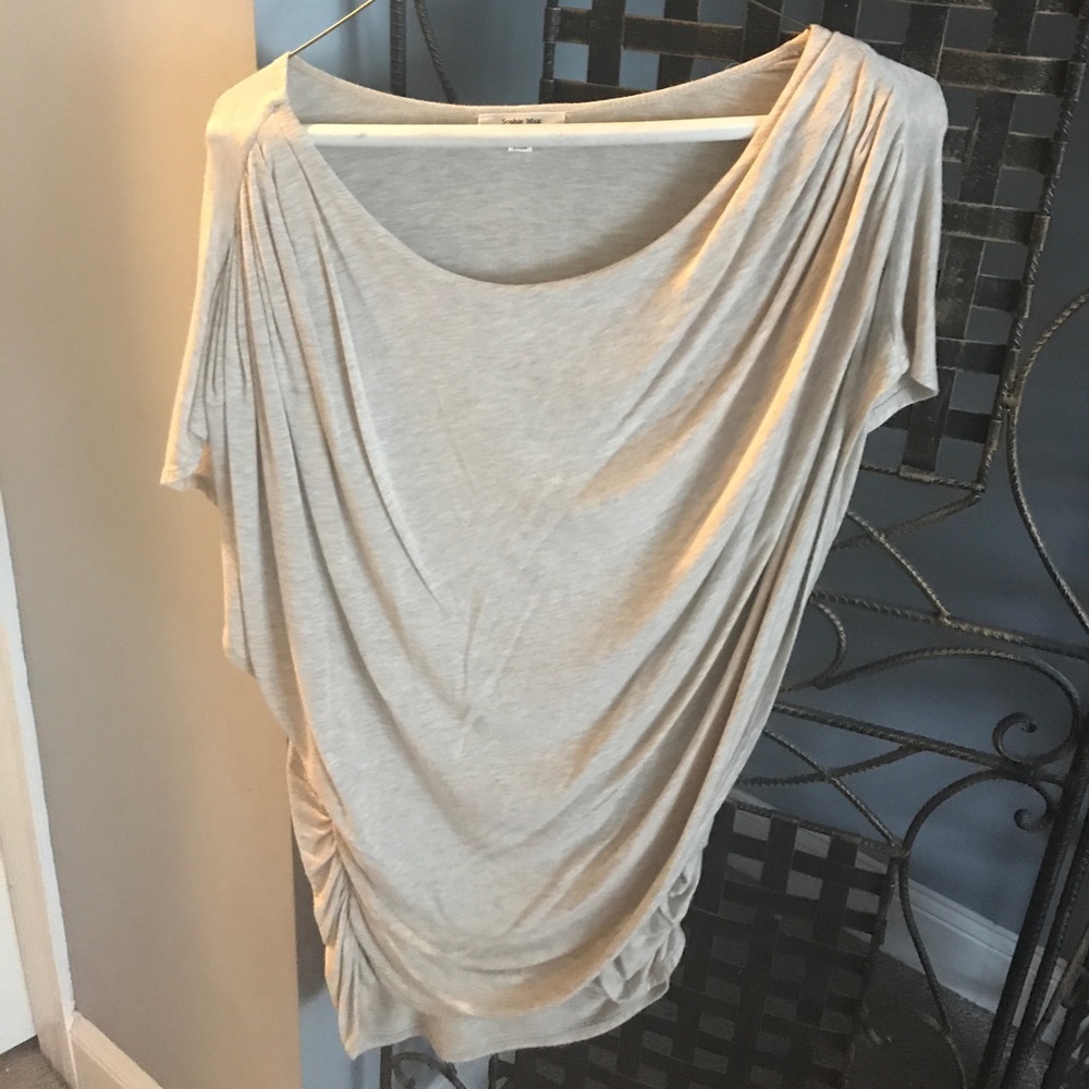 Gathered blouse