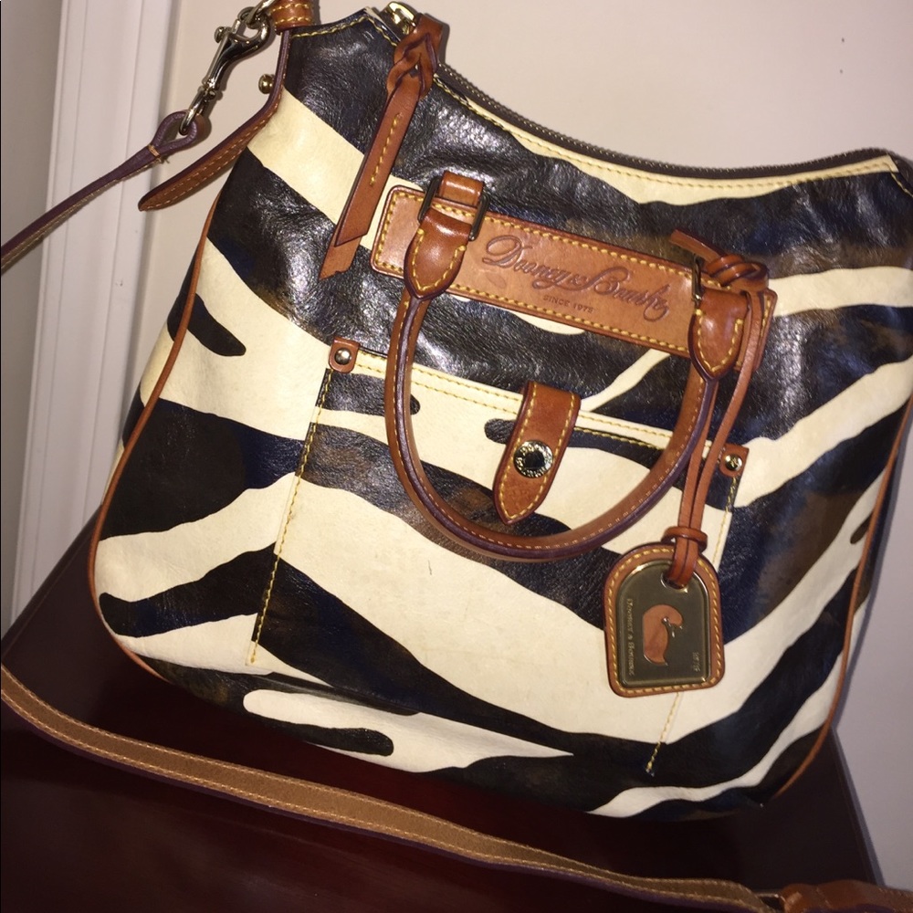 Dooney & Bourke Bag SOLD!.