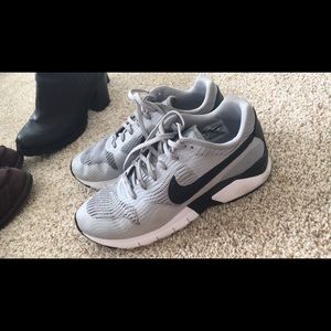 NIKE Air Pegasus Women's Shoes Size 8.5