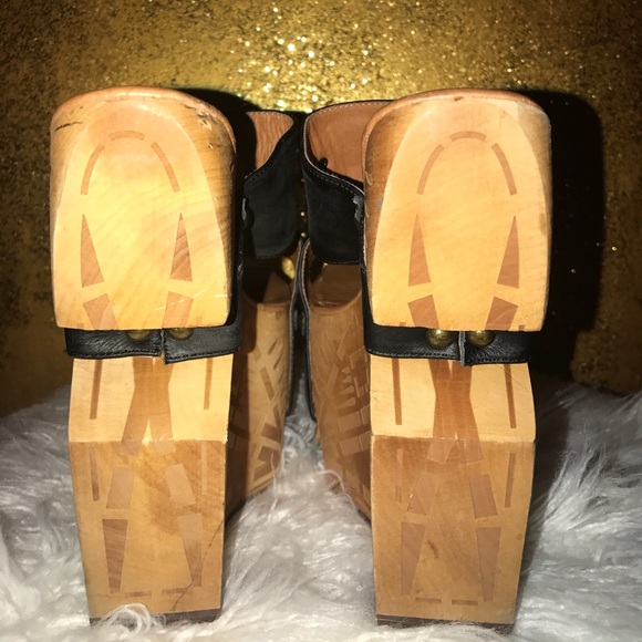 Aztec Wooden JC Clogs‼️SOLD‼️ - Picture 6 of 6