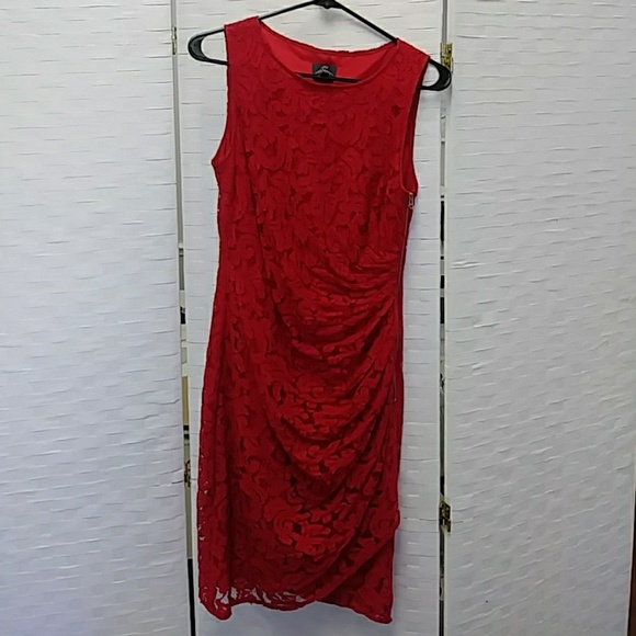 Adrianna Papell Dresses & Skirts - Adrianna Papell Red Lace Cocktail Dress