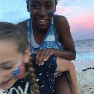 Meet your Posher, Mia