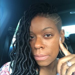 Meet your Posher, Nisa