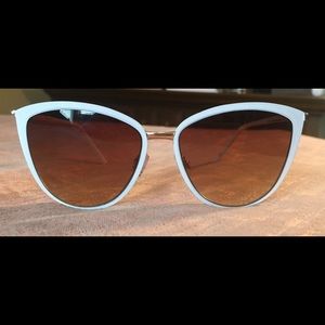 Cat eyes sunglasses