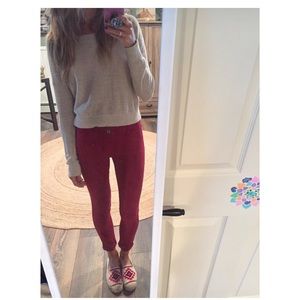 • Moving Salw • NWT American Eagle Knit Jeggings