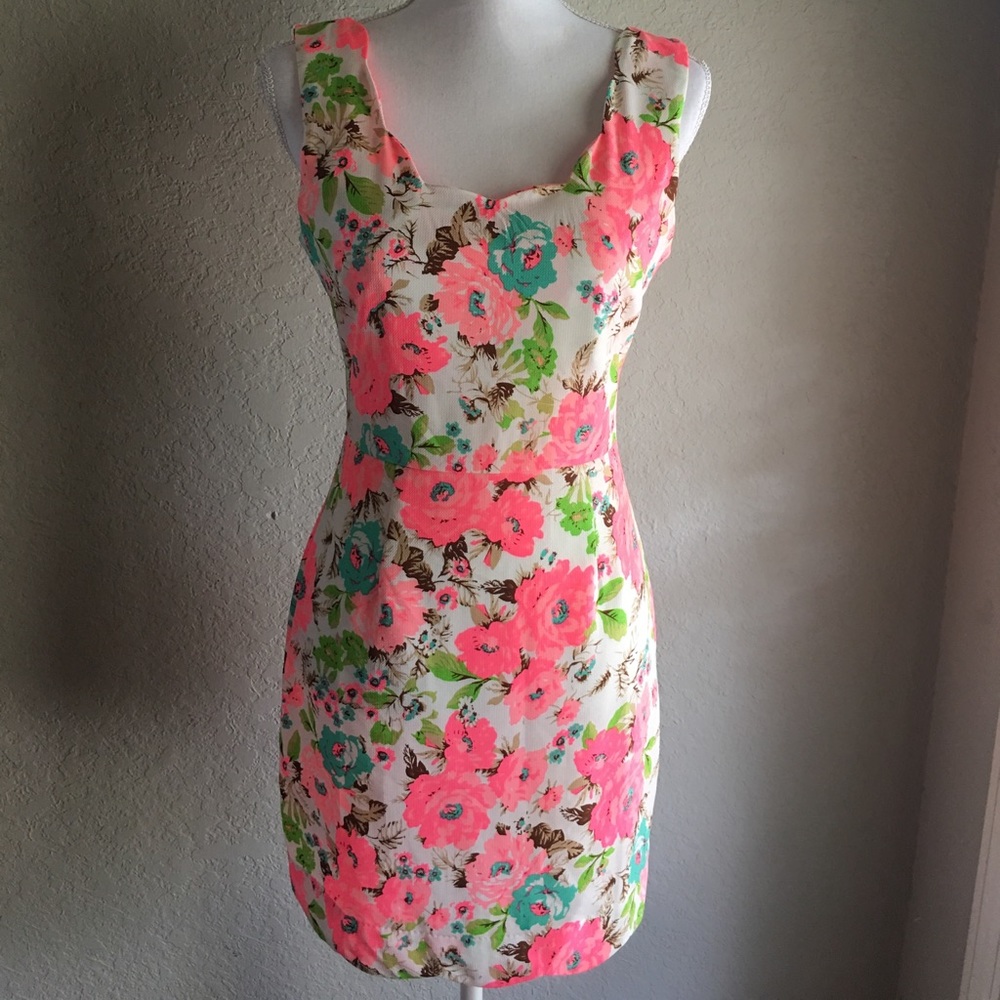 Scalloped floral dress