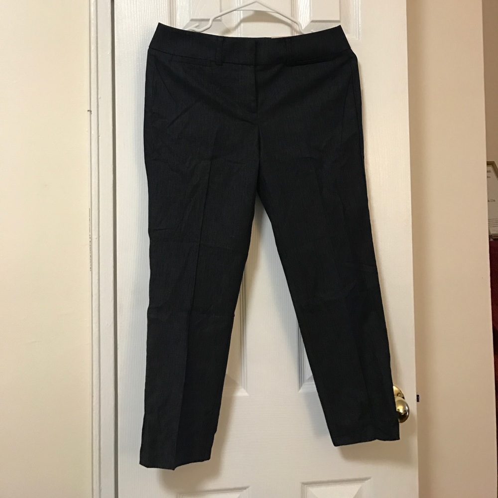 NWT LOFT Signature Cropped Leg Pant