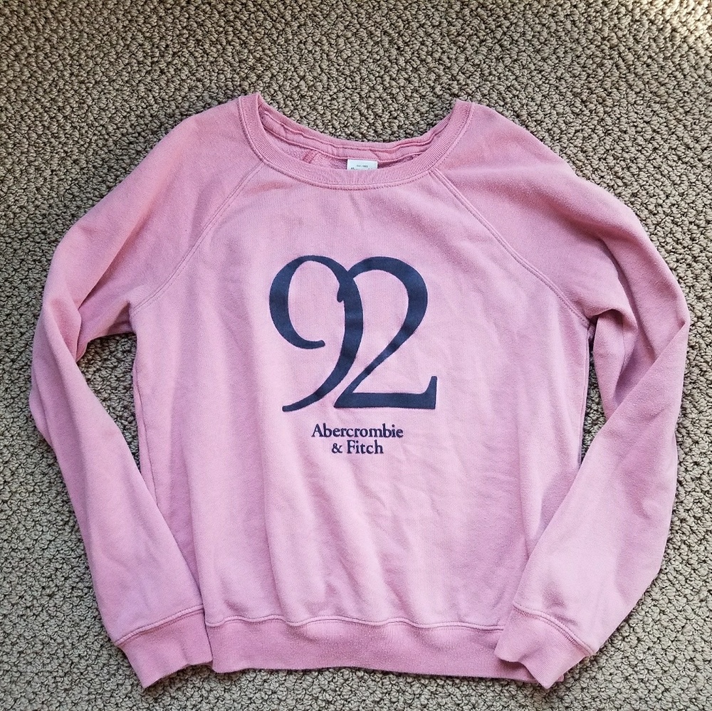 Abercrombie and Fitch blush sweater