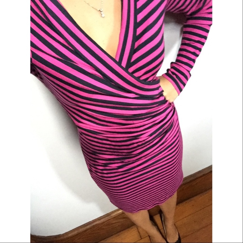 Banana Republic long sleeve pink and black dress