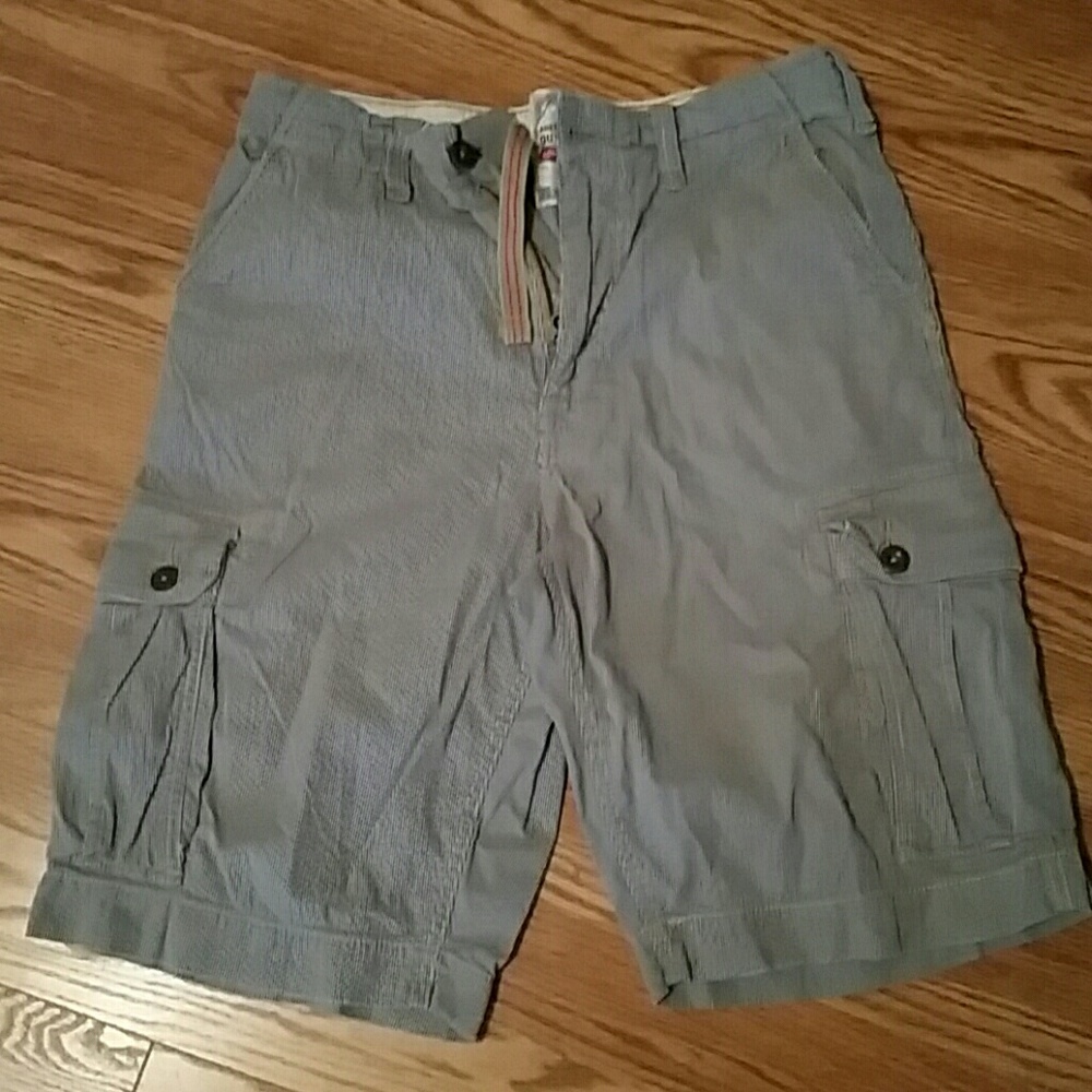 Men's A & E cargo shorts