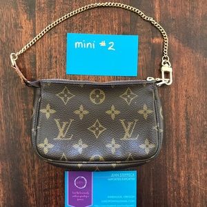 Vintage Louis Vuitton Mini Pochette Accessoires
