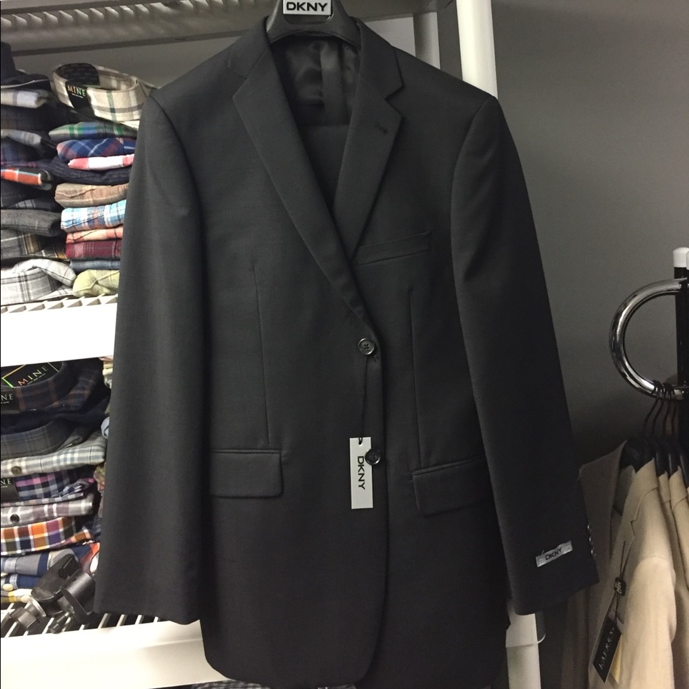 DKNY 100% wool boys suit