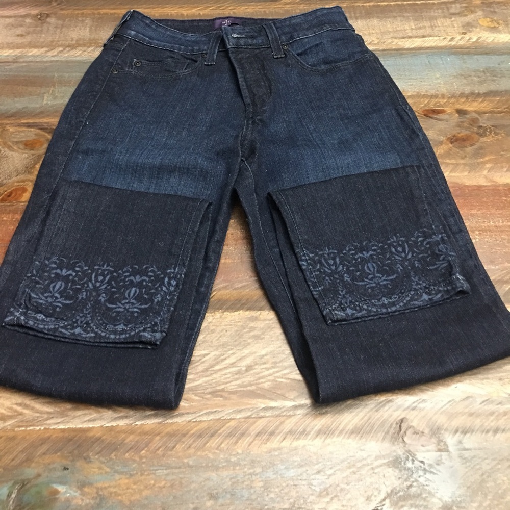 🛍🎊🌟HOST PIC 11/5 Final Red! NYDJ LIKE NEW JEANS