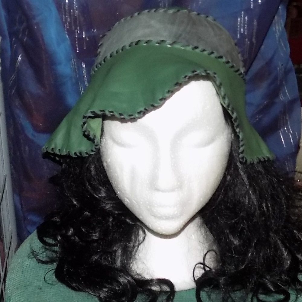 Leather-Hat ""just-Lady-like“ in green and gray