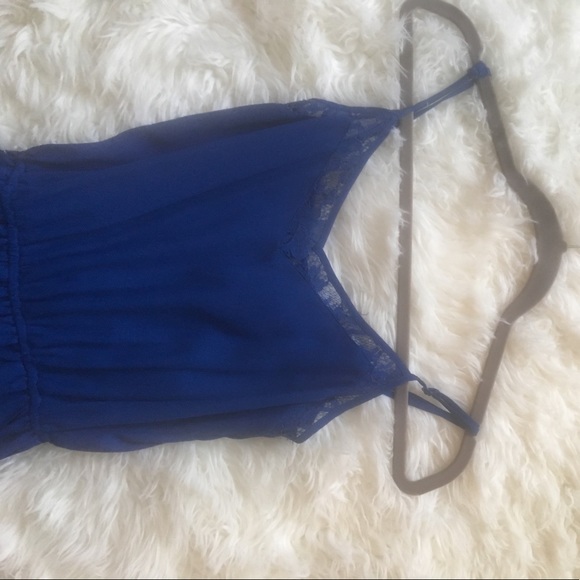 Wide leg on suit blue. Worn once. Smoke free home - Picture 2 of 3