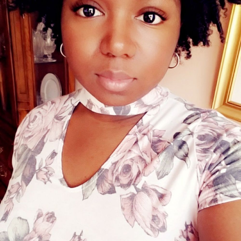 Meet your Posher, Samantha