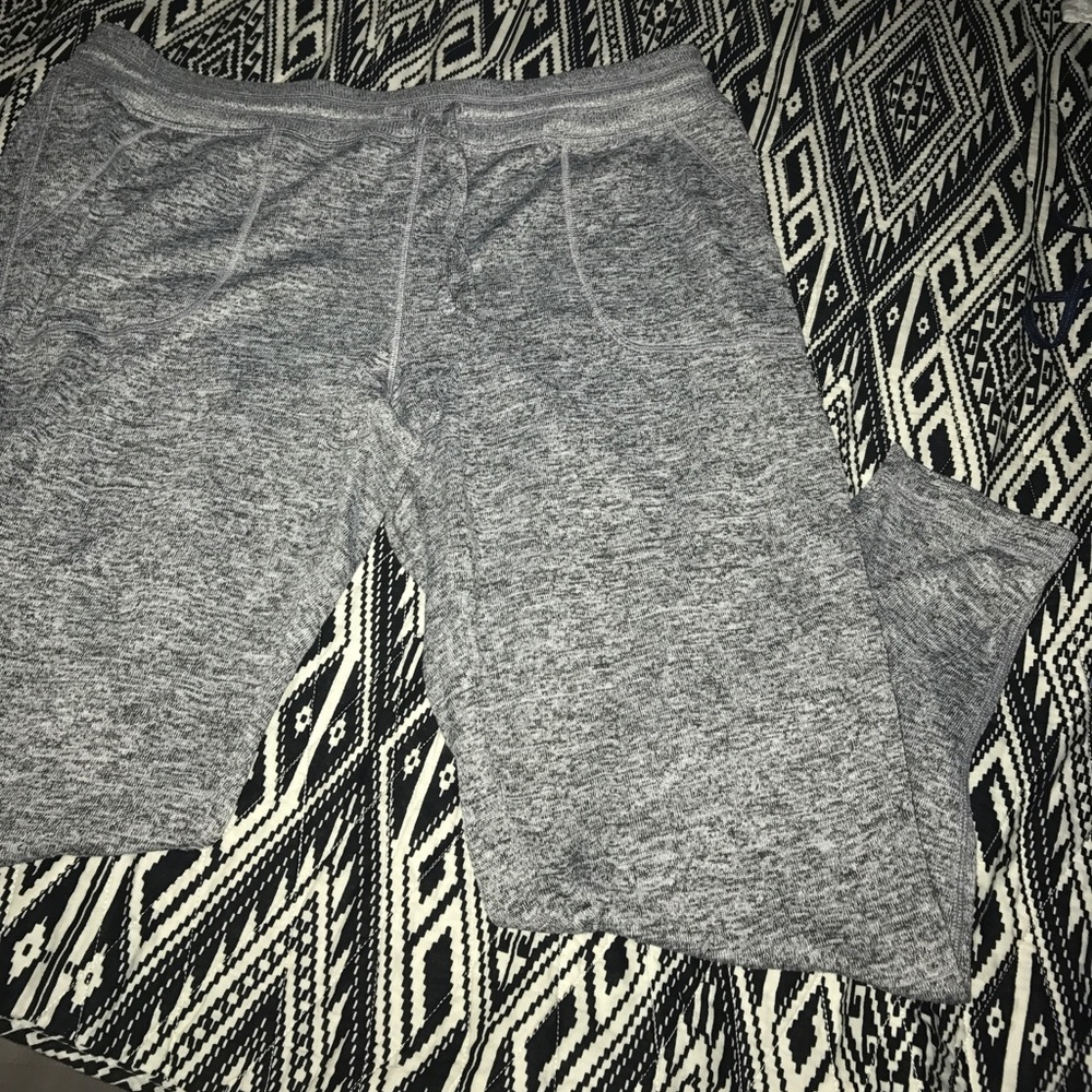 Joggers. 90 degree by Reflex.