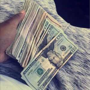 Meet your Posher, Emanuel