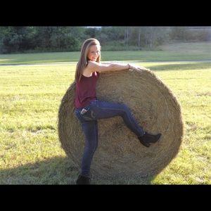 Meet your Posher, Kacie