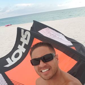 Meet your Posher, Ray