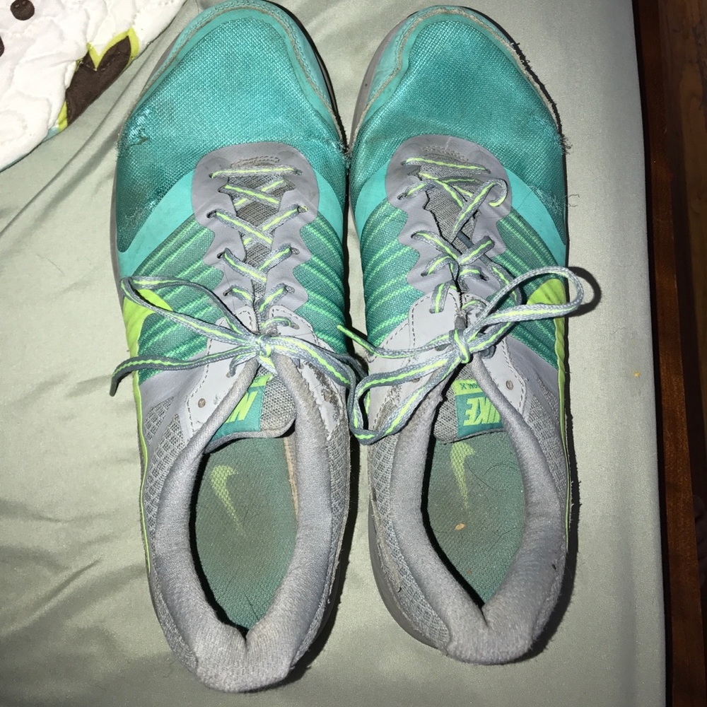 Nike dual fusion