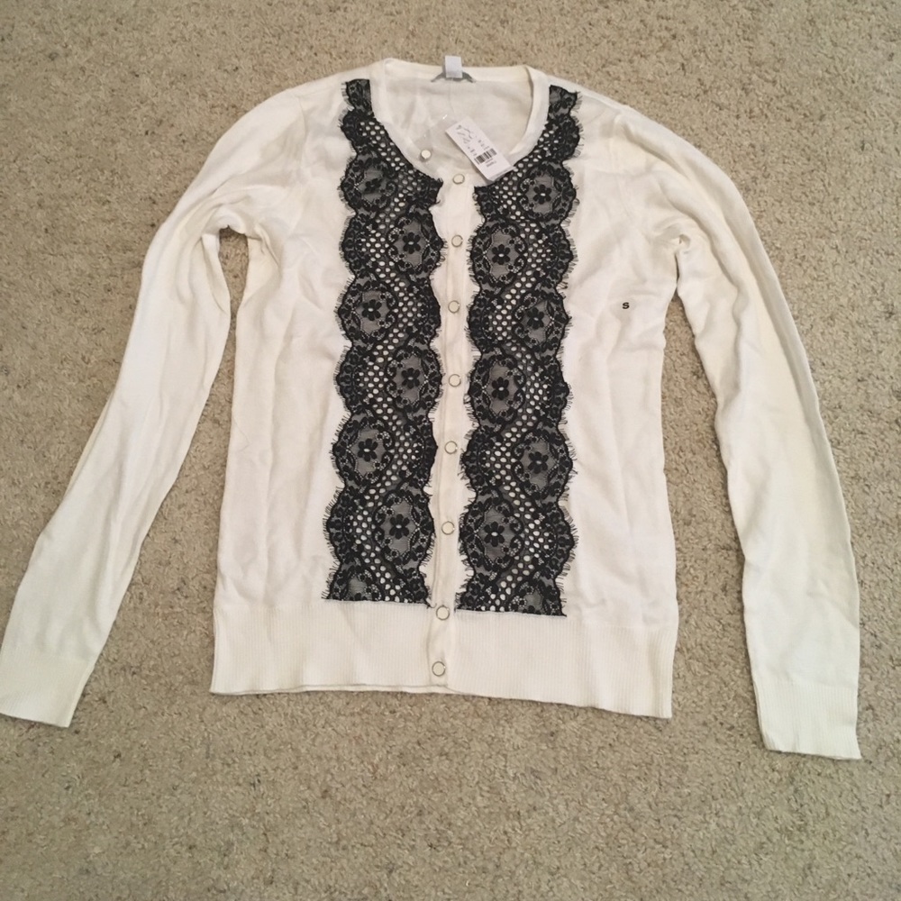 NWT New York & Company cardigan