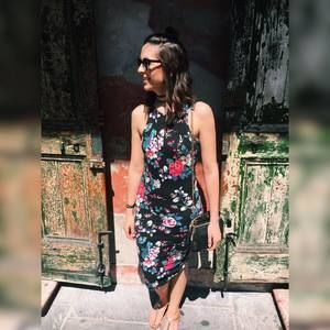 Meet your Posher, Jacqueline