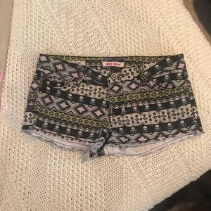 Hot Kiss Denim Shorts With Skull Detail