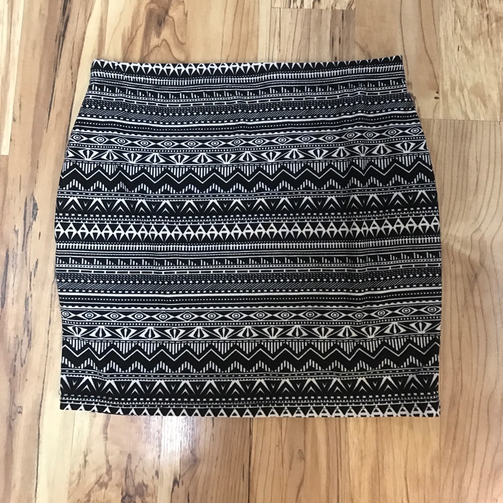 Boutique Tribal Print Skirt