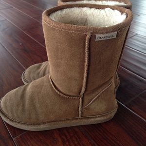 Bearpaw Boots Size 7