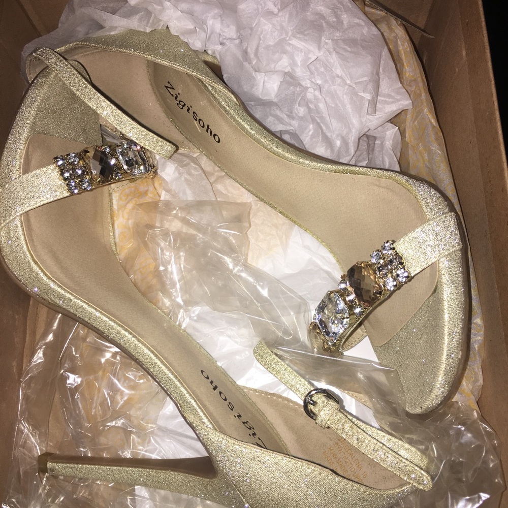 Formal Event Shoes - Picture 3 of 5