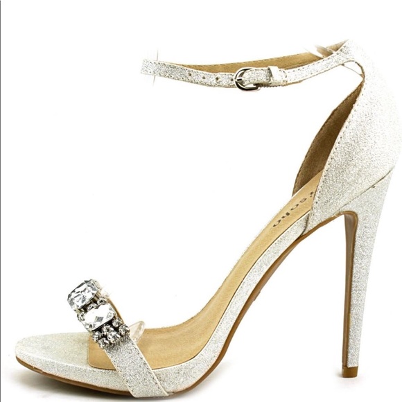 Formal Event Shoes - Picture 2 of 5