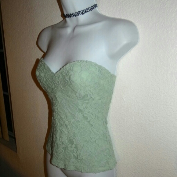 Urban Outfitters Mint Green Lace Top - Picture 4 of 6