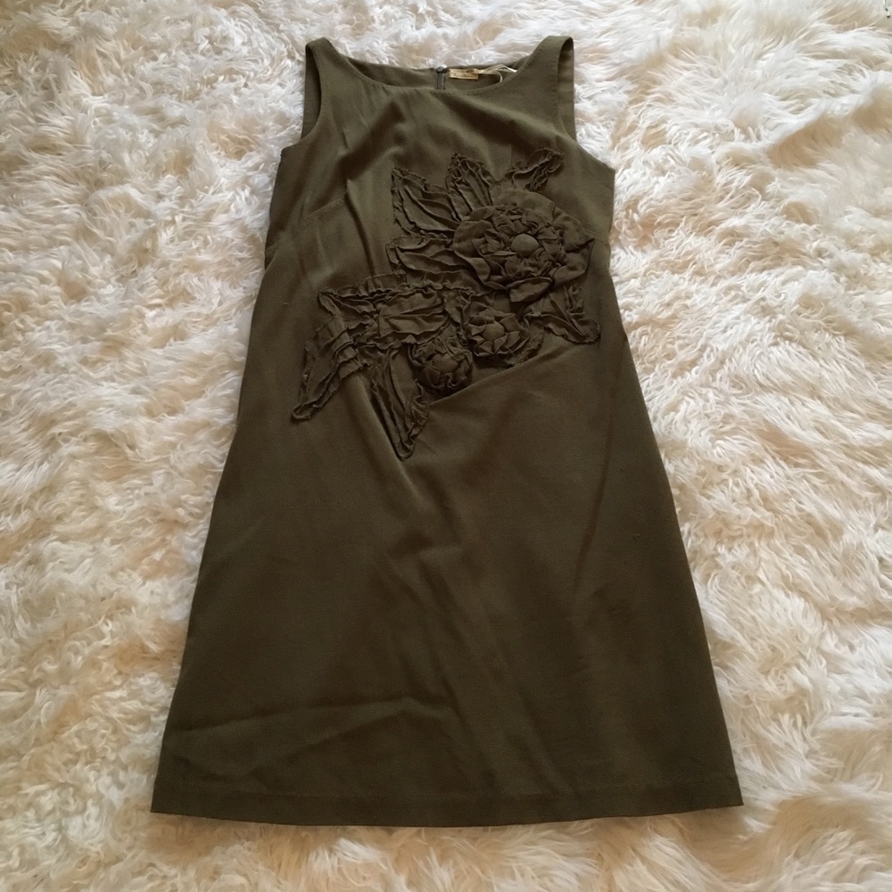 Maxstudio green dress