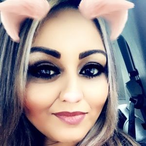 Meet your Posher, Myshelle