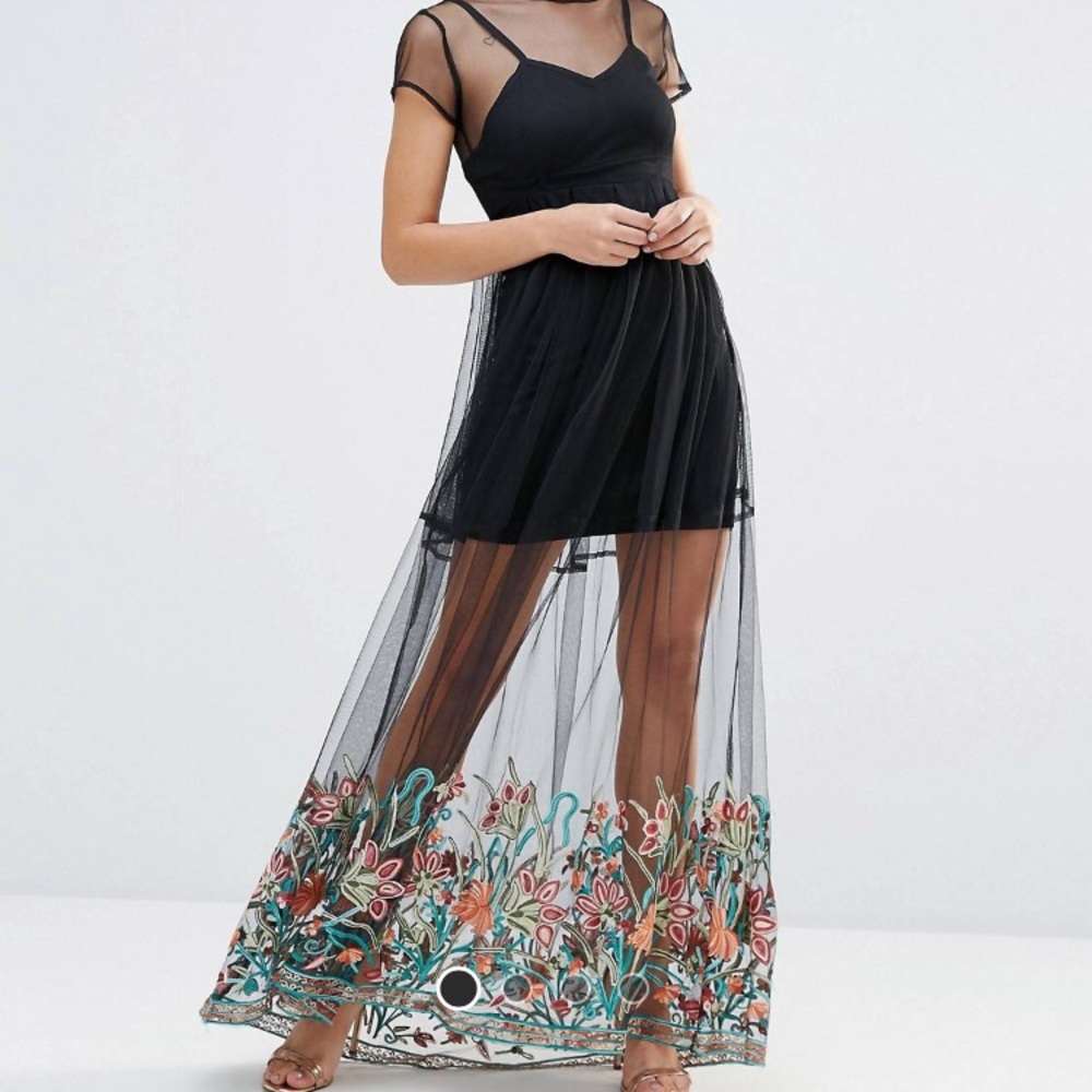 Boohoo Boutique Embroidered Hem Mesh Maxi Dress