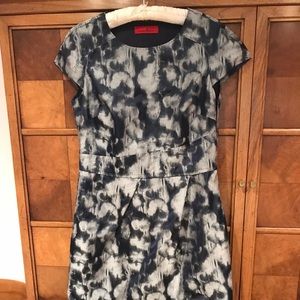Authentic Carolina Herrera Size 10 Blue Dress