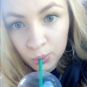 Meet your Posher, Aby