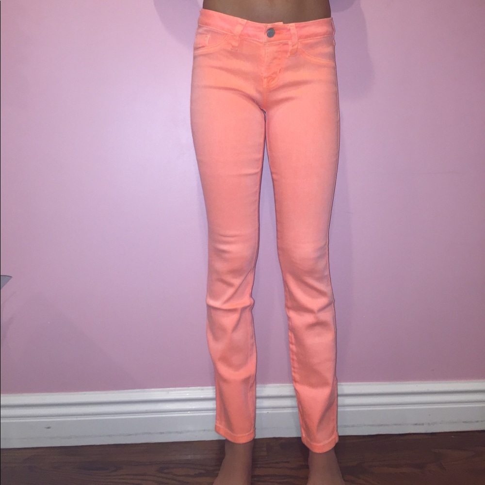 orange Guess jeans